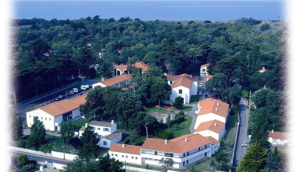Les Quatre Vents Hotel L'Epine  Ngoại thất bức ảnh